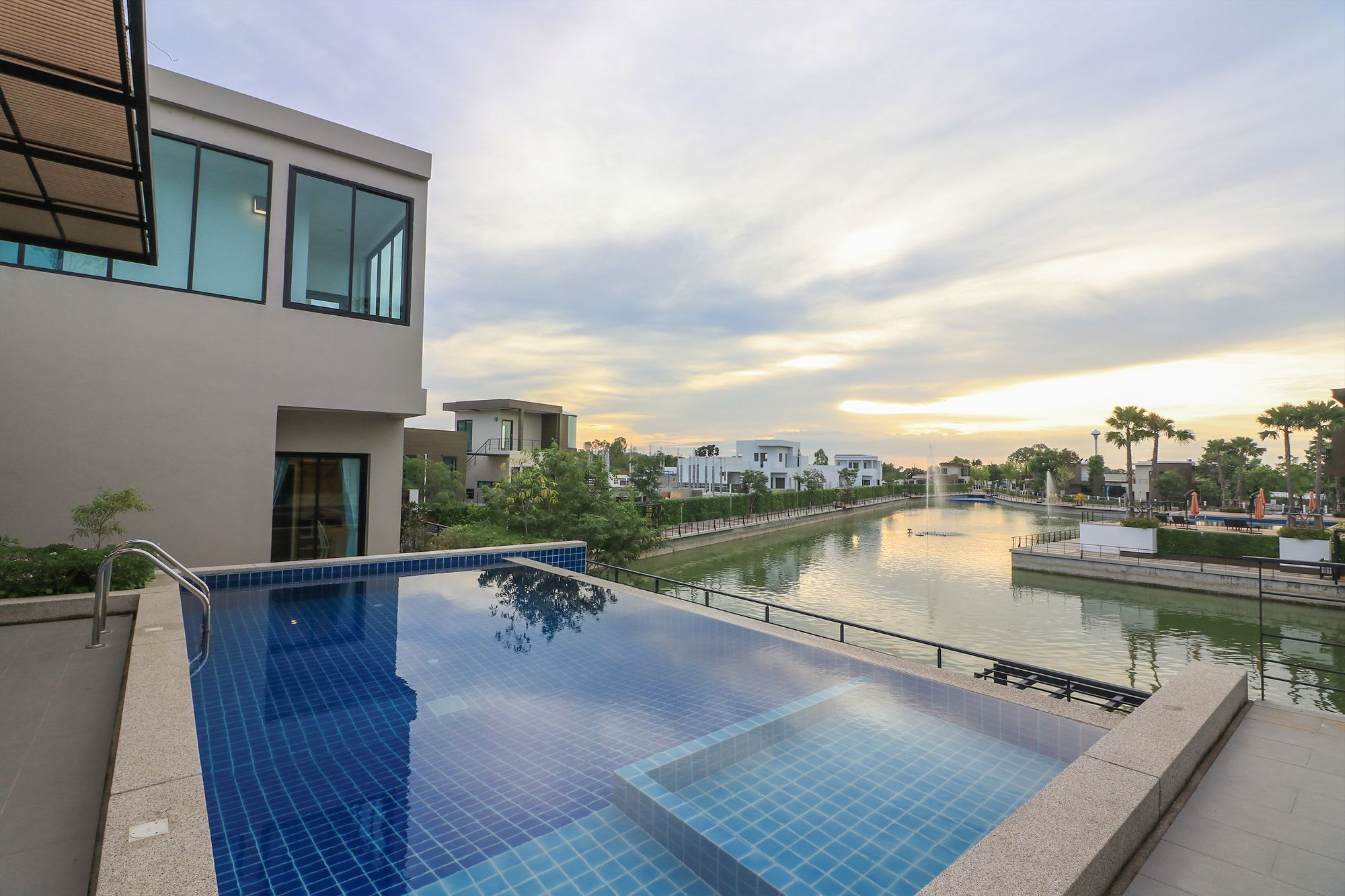 Villa Ozone Pattaya Ban Nong Hin  Екстериор снимка